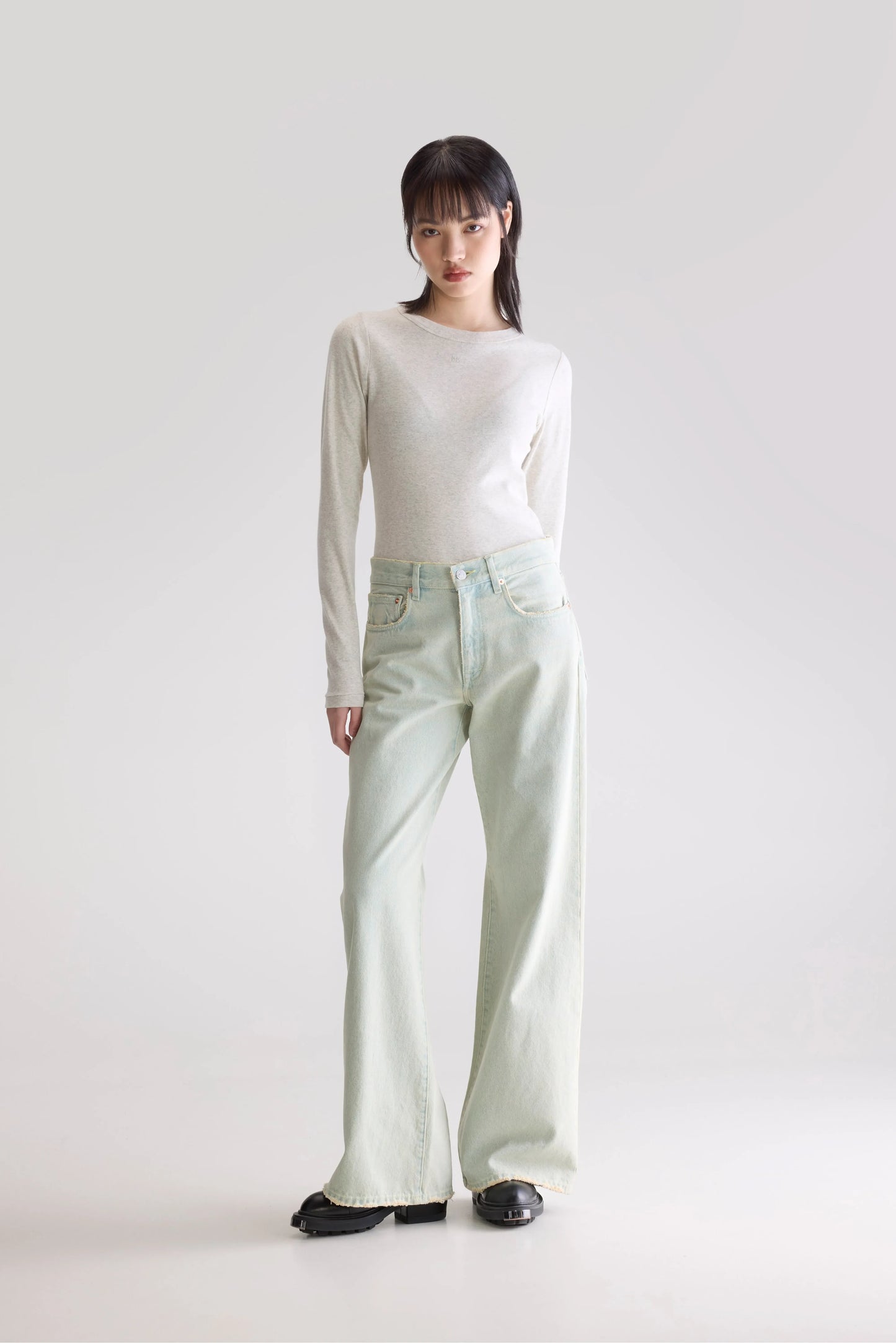 Denim N. 97 wide jeans (252 / W / DUSTY BLEACH)