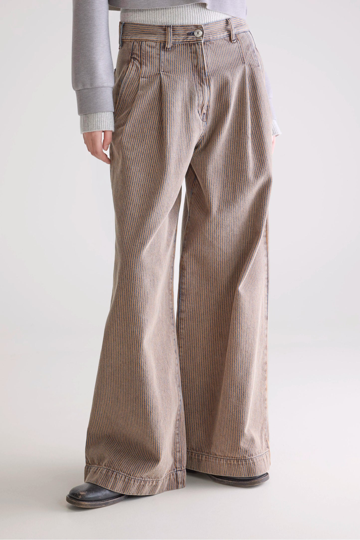 Denim N. 74 super-wide jeans (252 / W / STRIPE C)