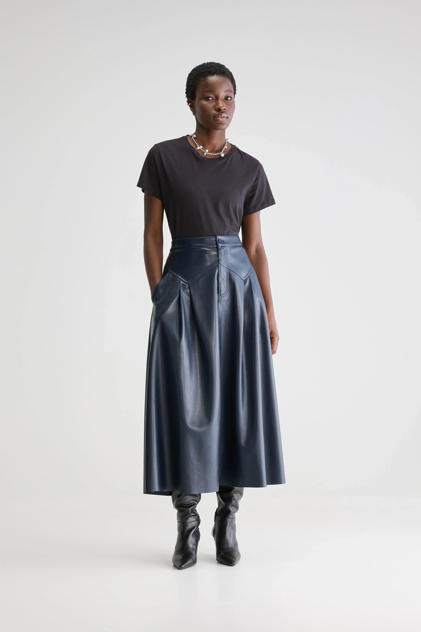 Gala flared mid skirt (251 / W / CAPTAIN)