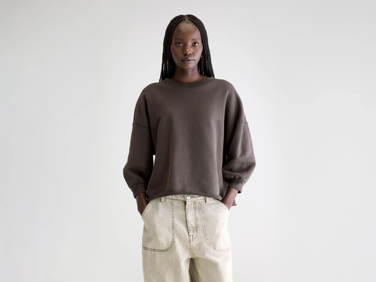 Vicske crewneck sweatshirt (252 / W / DARK ROAST)